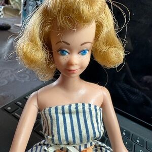 1962-63 Midge Barbie